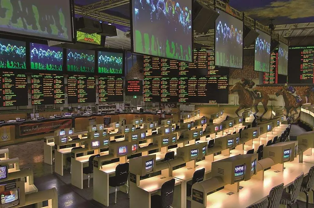Horseshoe Las Vegas Center Strip, Trademark Collection 0*,